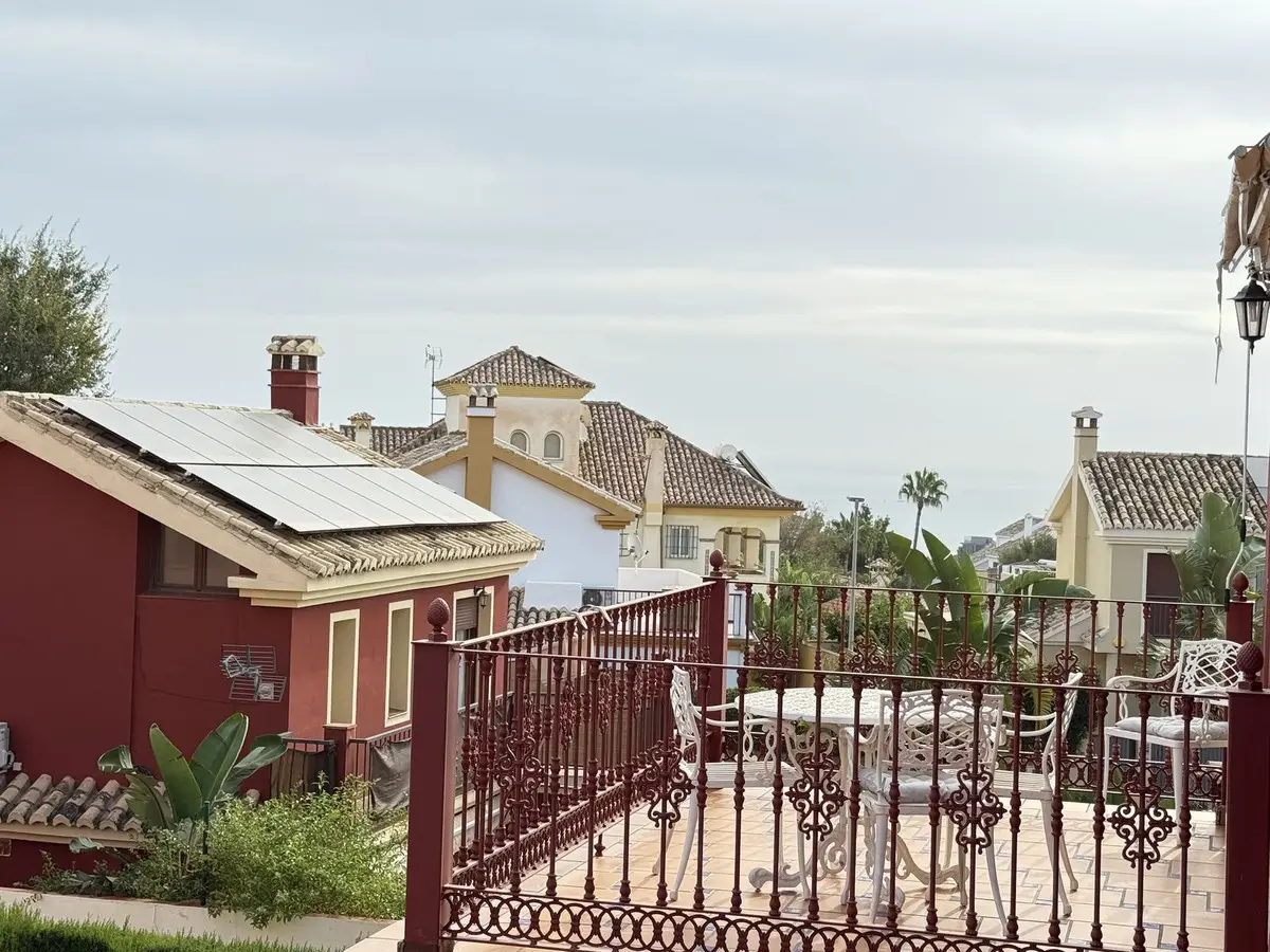 Semi-Detached House for sale in Benalmadena Costa — photo 1