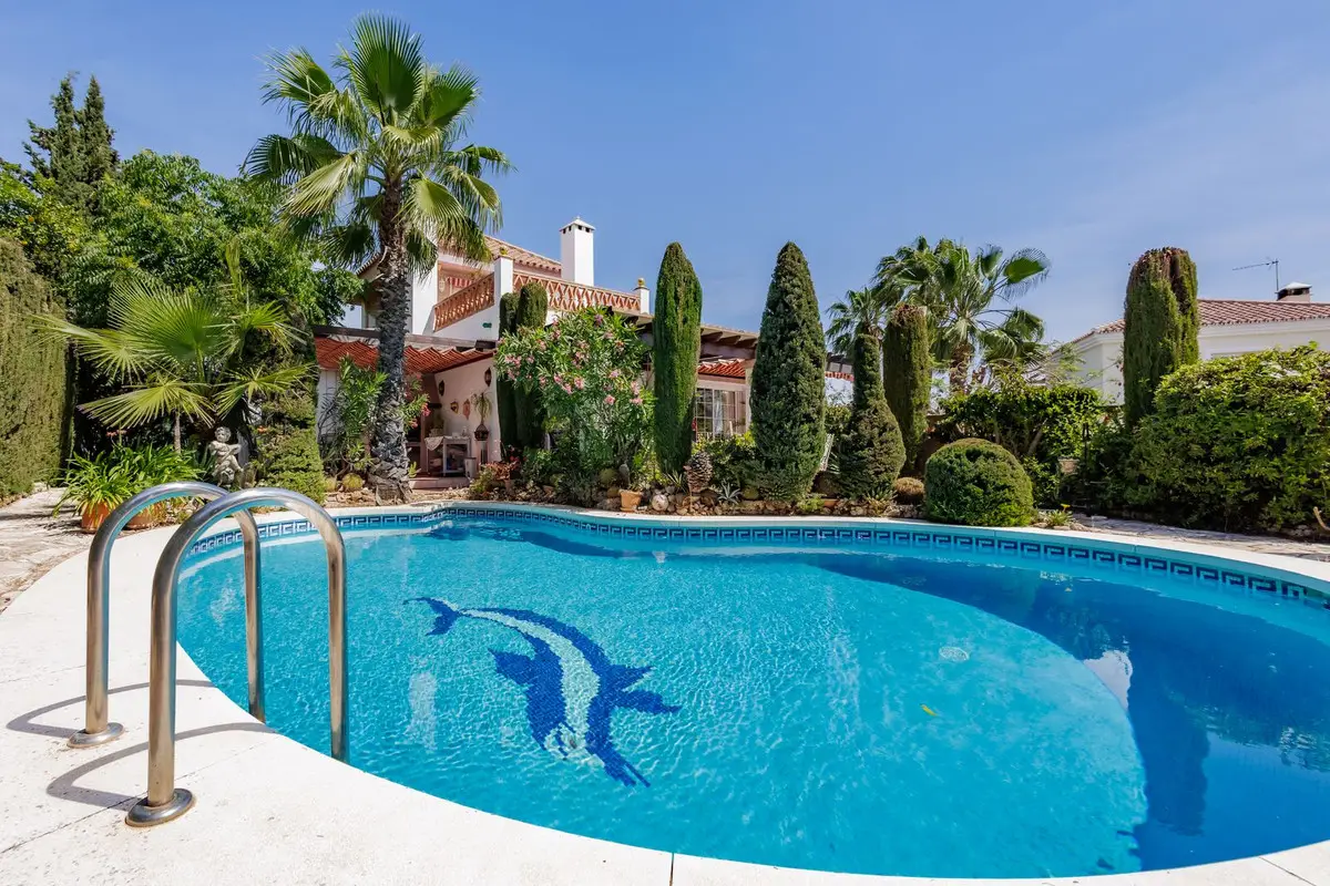 Detached Villa for sale in Coín — photo 1