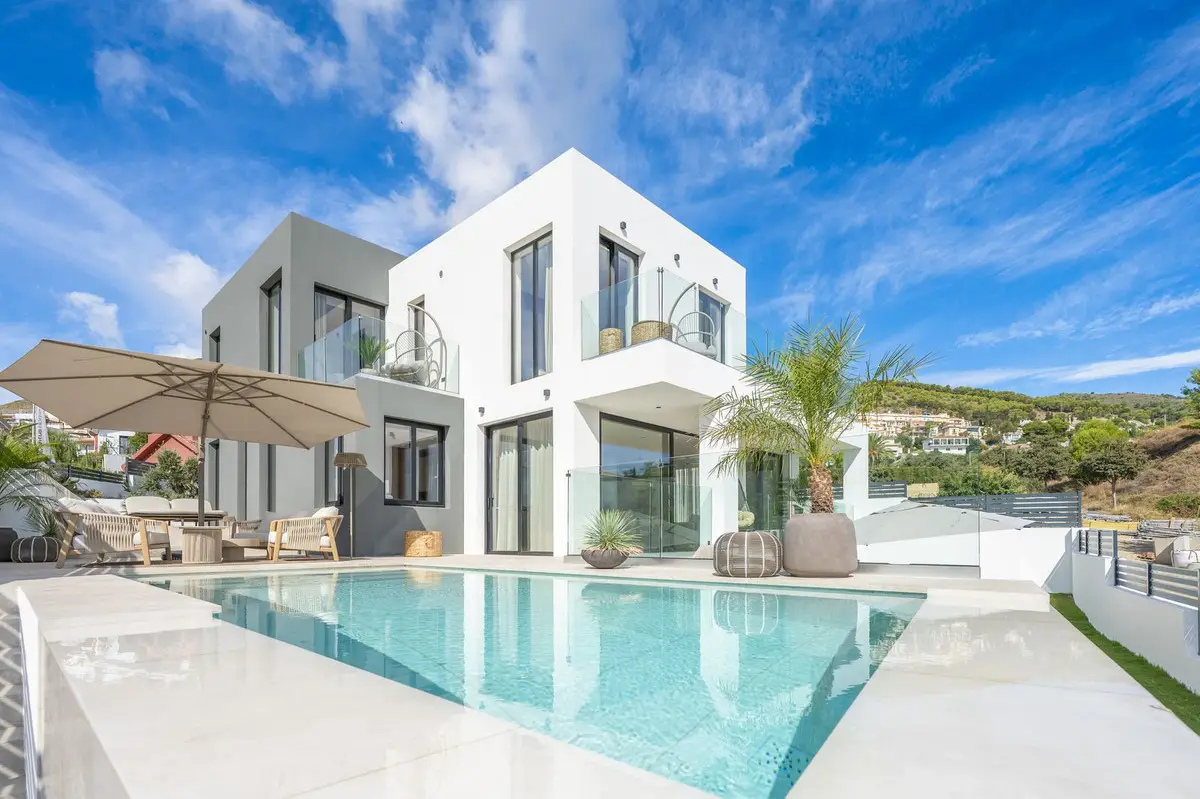 Detached Villa for sale in Benalmadena — photo 1