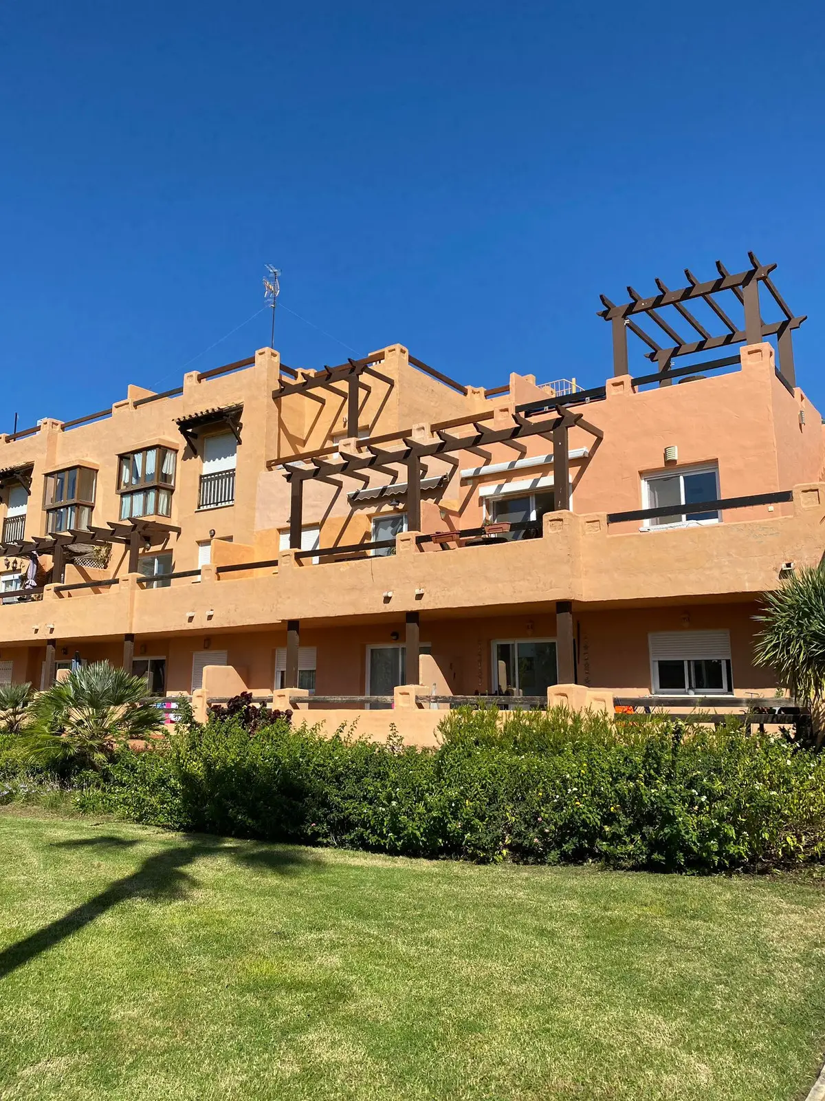 Penthouse for sale in Casares — photo 1