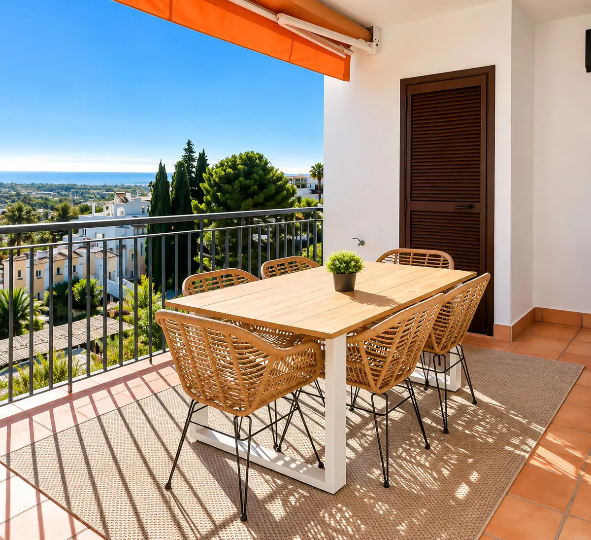Middle Floor Apartment for sale in La Quinta — photo 1