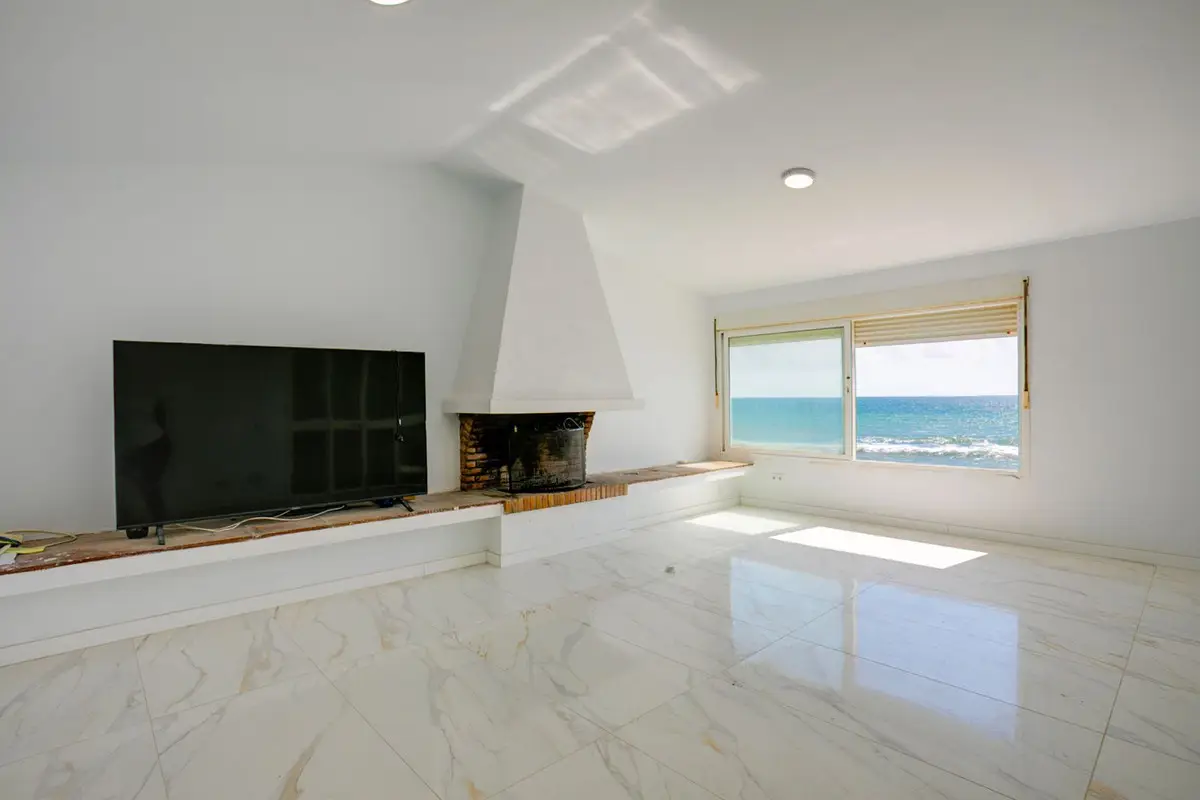 Detached Villa for sale in Estepona — photo 1
