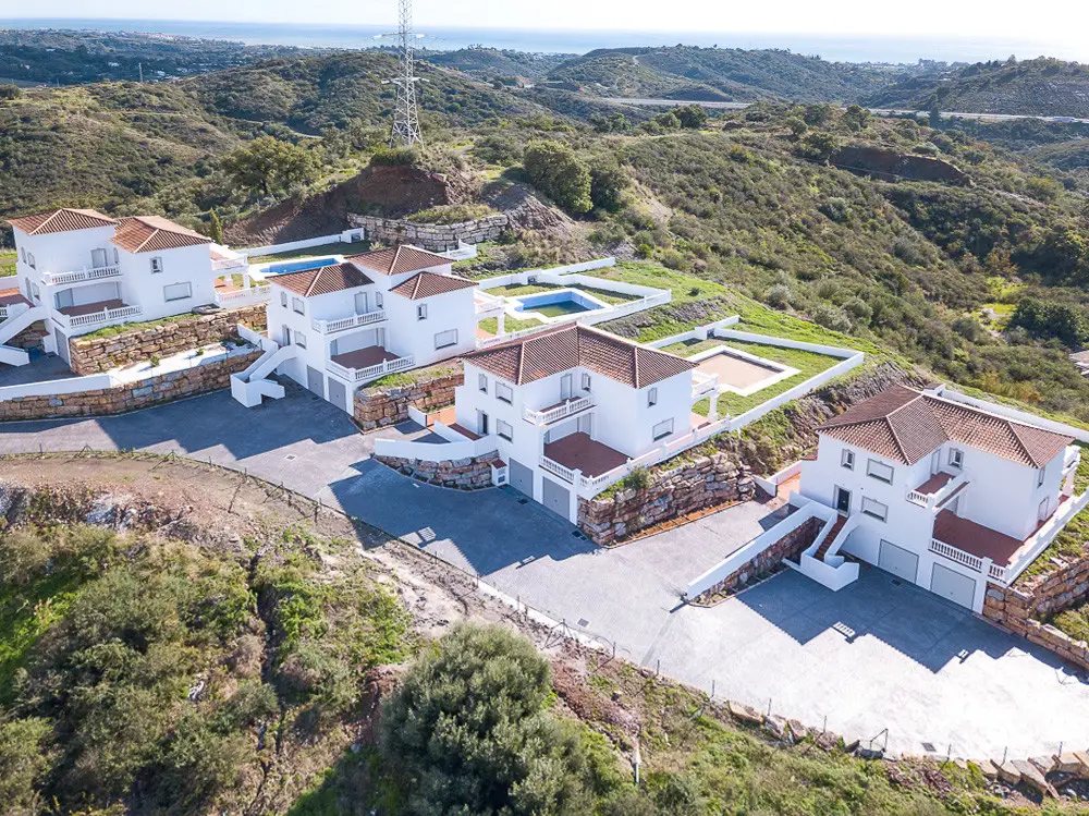 Detached Villa for sale in Estepona — photo 1