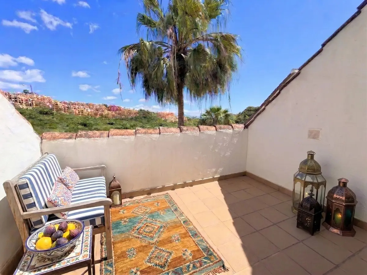 Penthouse for sale in La Duquesa — photo 1
