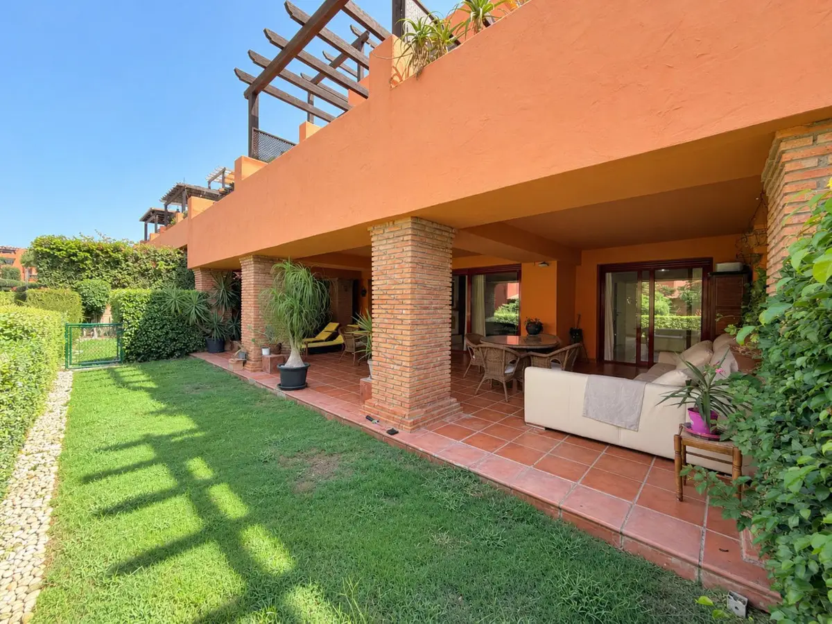 Ground Floor Apartment for sale in Casares Playa — photo 1