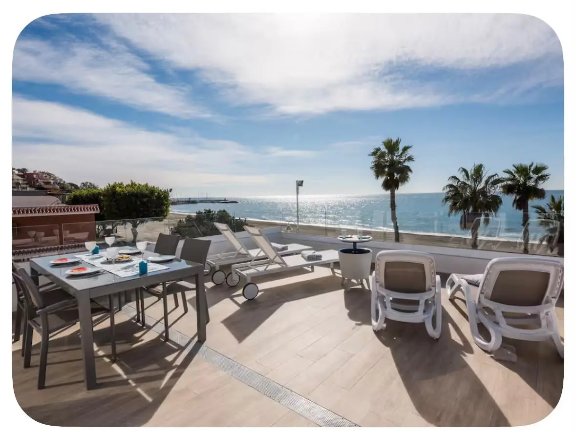 Detached Villa for sale in El Palo — photo 1