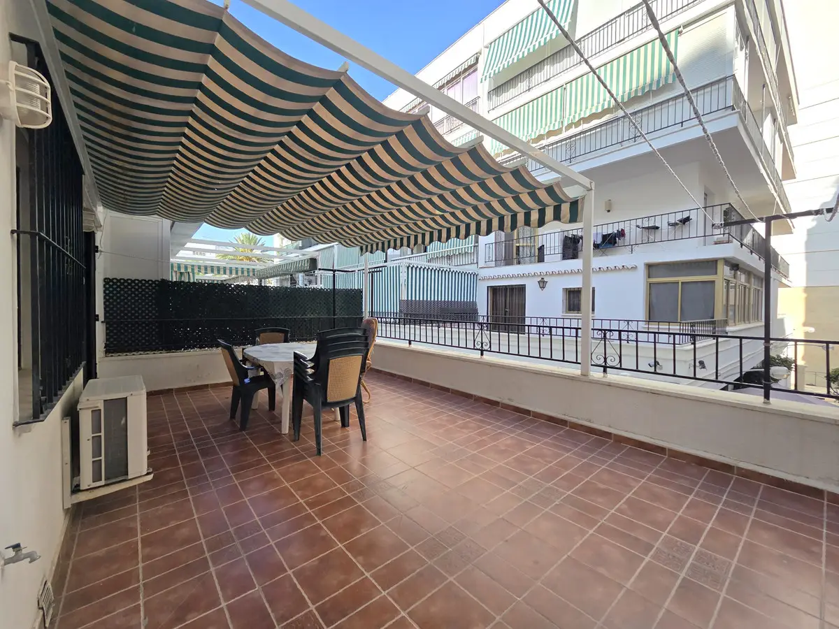 Middle Floor Apartment for sale in Marbella — photo 1
