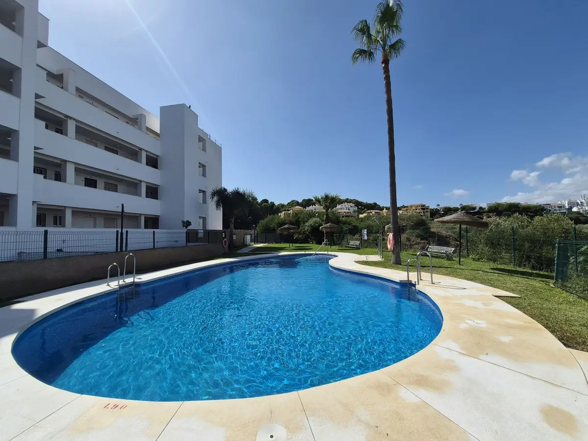 Middle Floor Apartment for sale in Miraflores — photo 1