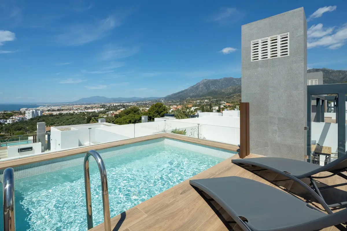 Townhouse for sale in Río Real — photo 1