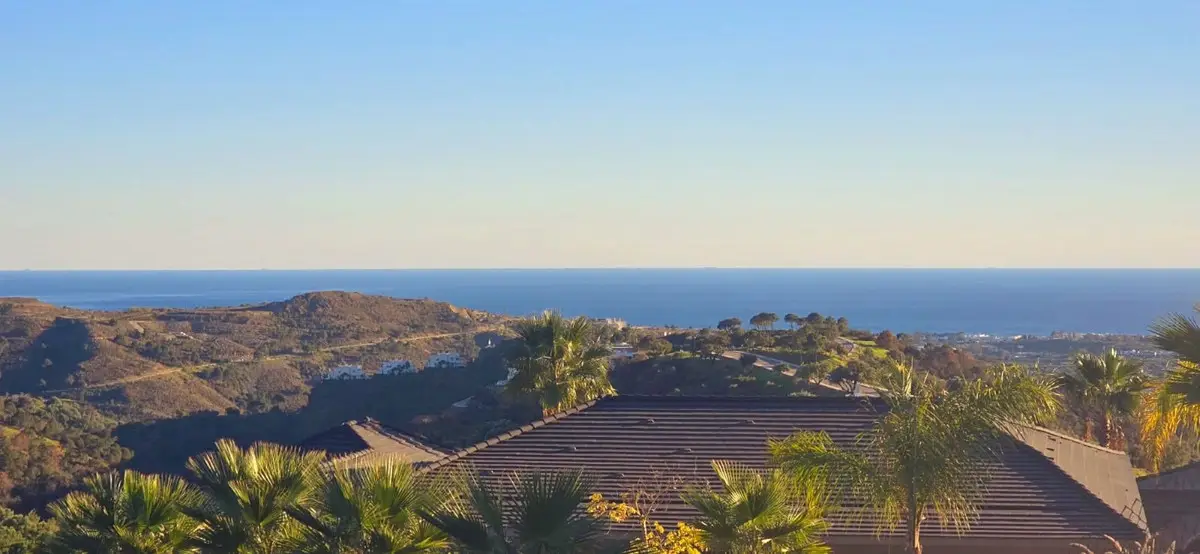 Residential Plot for sale in Benahavís — photo 1