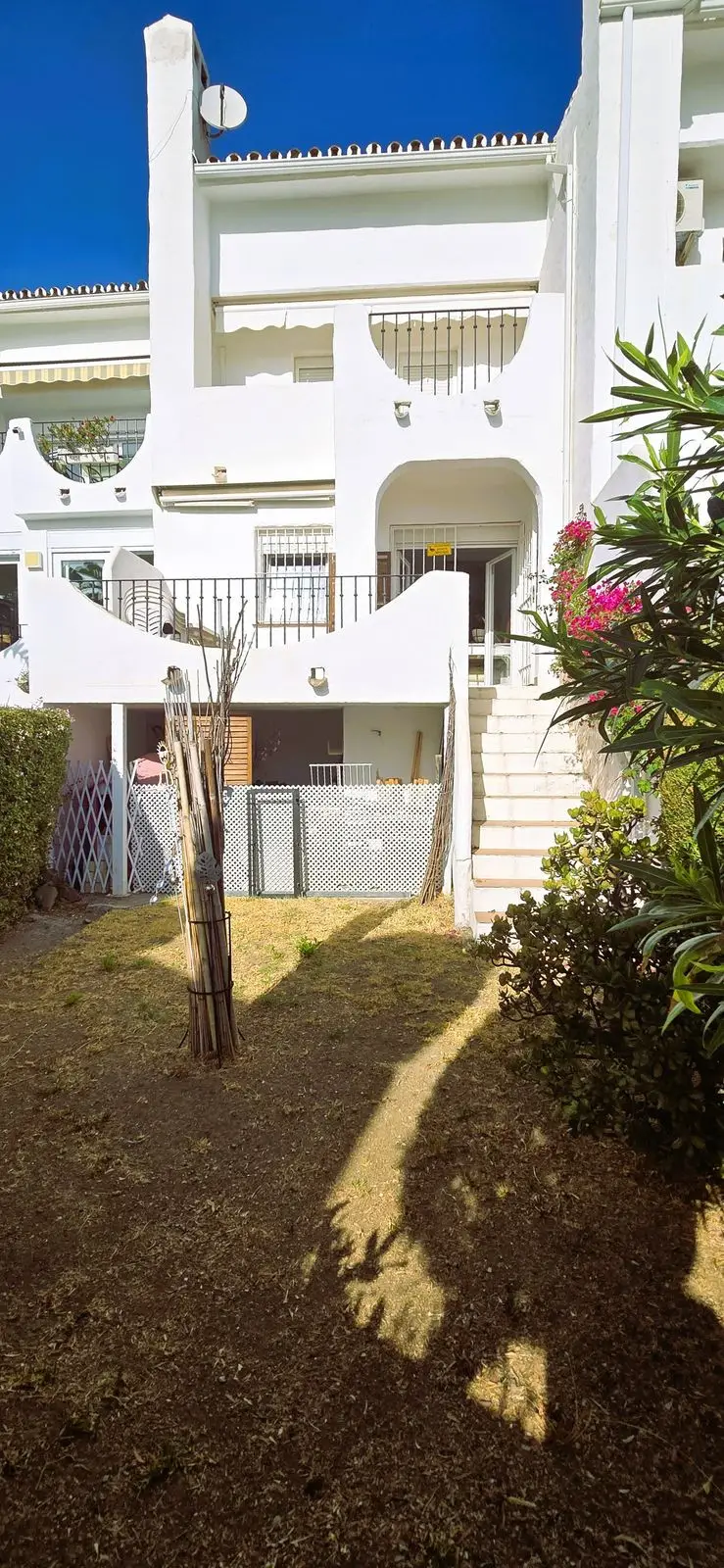 Townhouse for sale in Marbella — photo 1