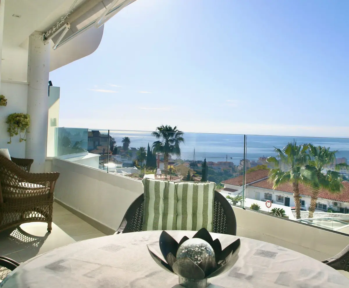 Middle Floor Apartment for sale in Torreblanca — photo 1