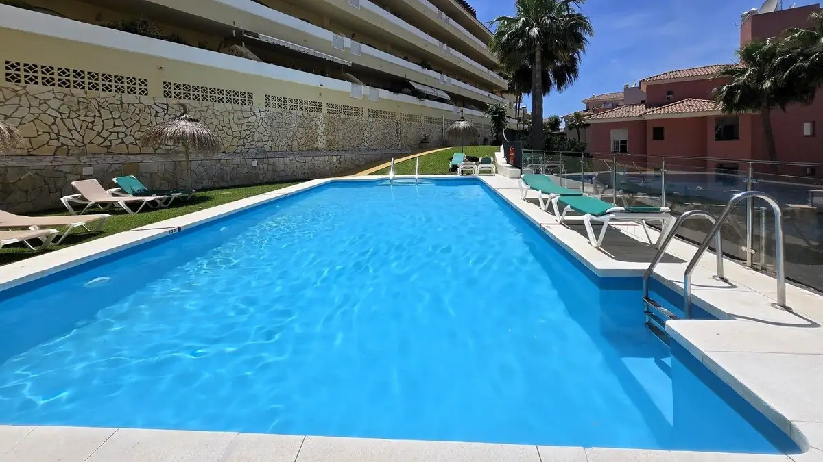 Middle Floor Apartment for sale in Riviera del Sol — photo 1