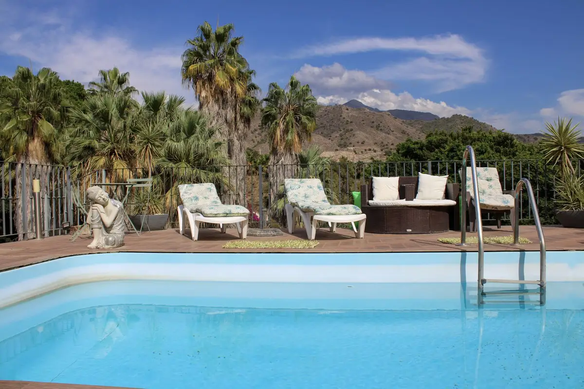 Detached Villa for sale in Nerja — photo 1
