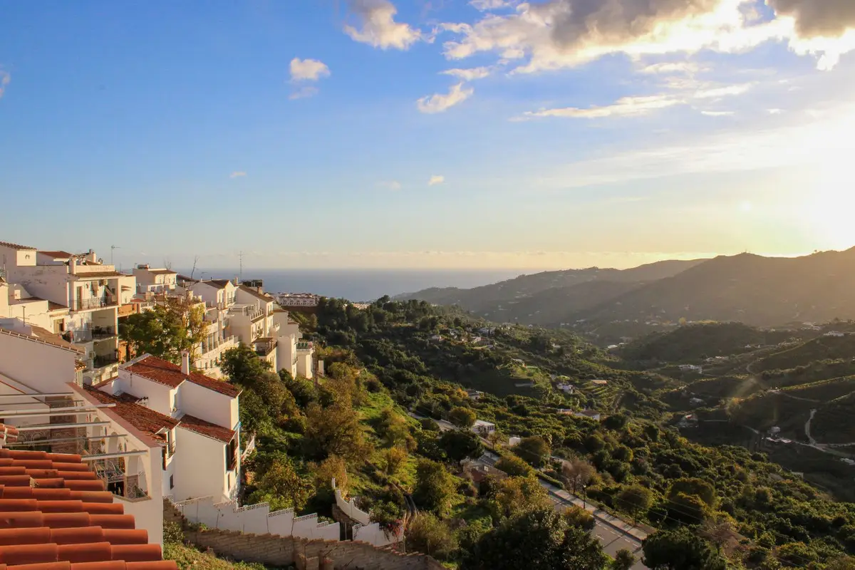 Top Floor Apartment for sale in Frigiliana — photo 1