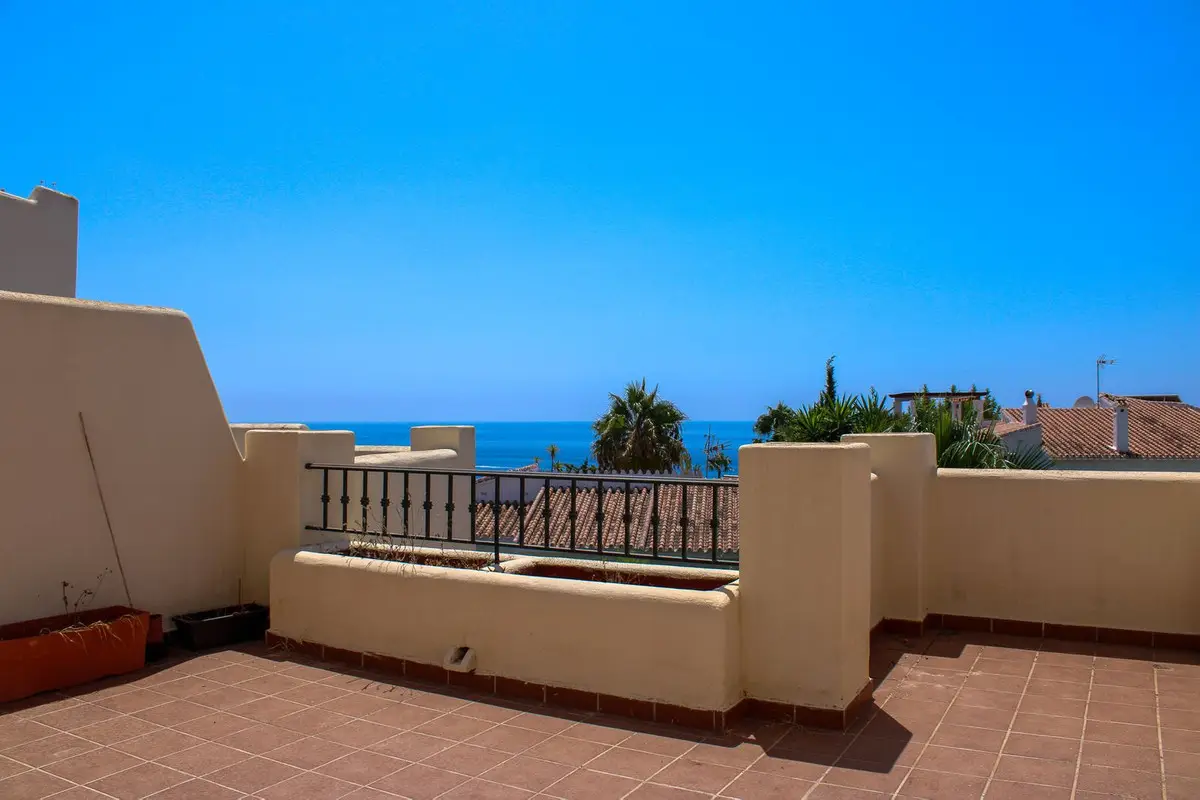 Townhouse for sale in Nerja — photo 1