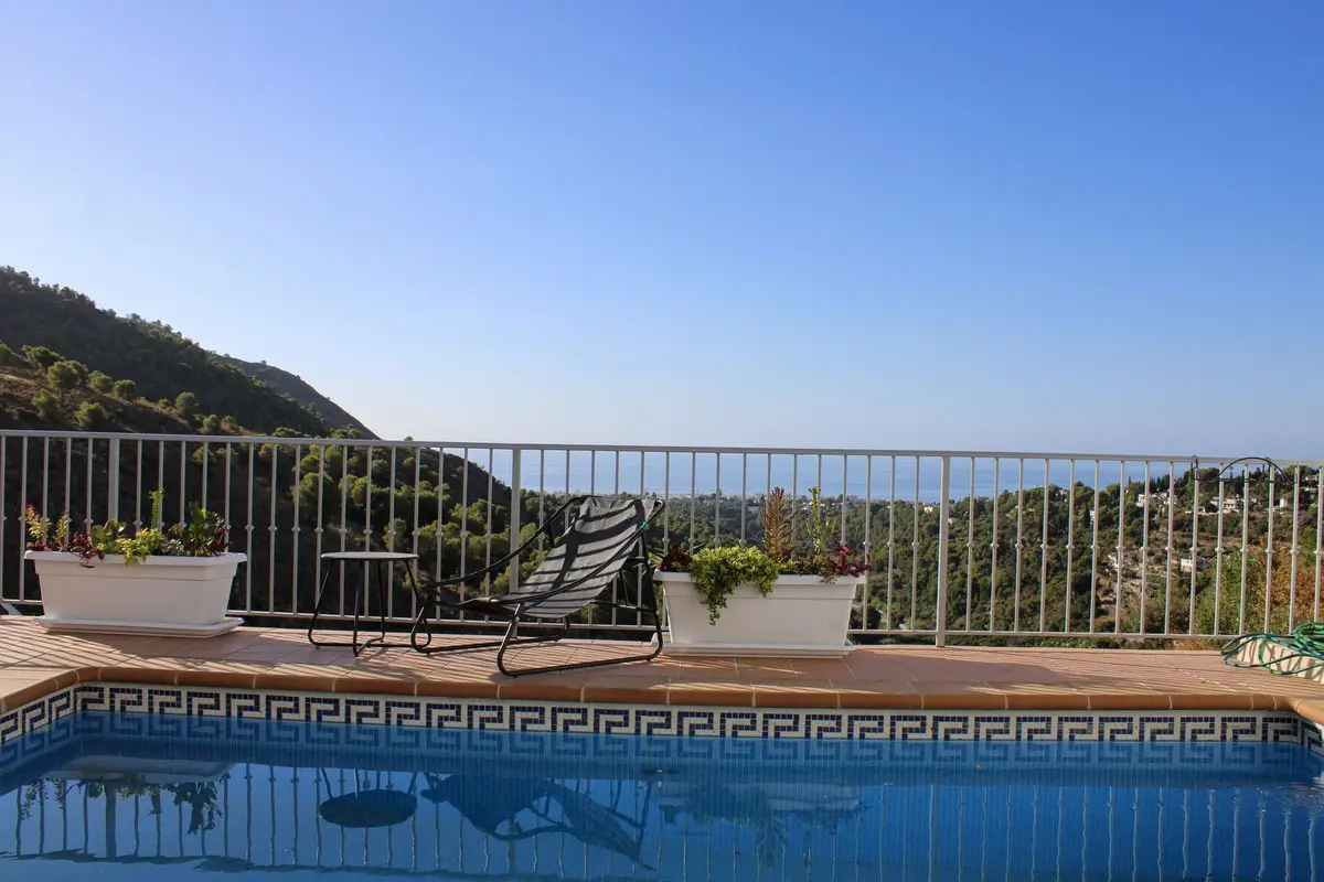 Semi-Detached House for sale in Frigiliana — photo 1