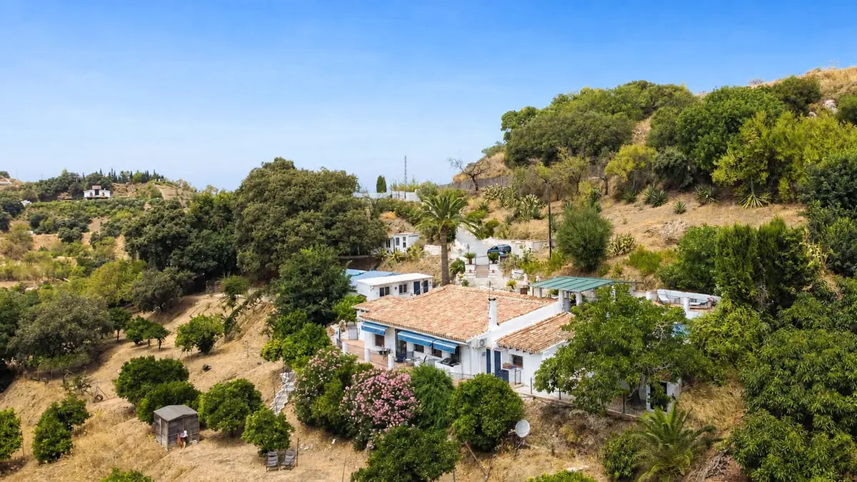 Detached Villa for sale in Alhaurín el Grande — photo 1