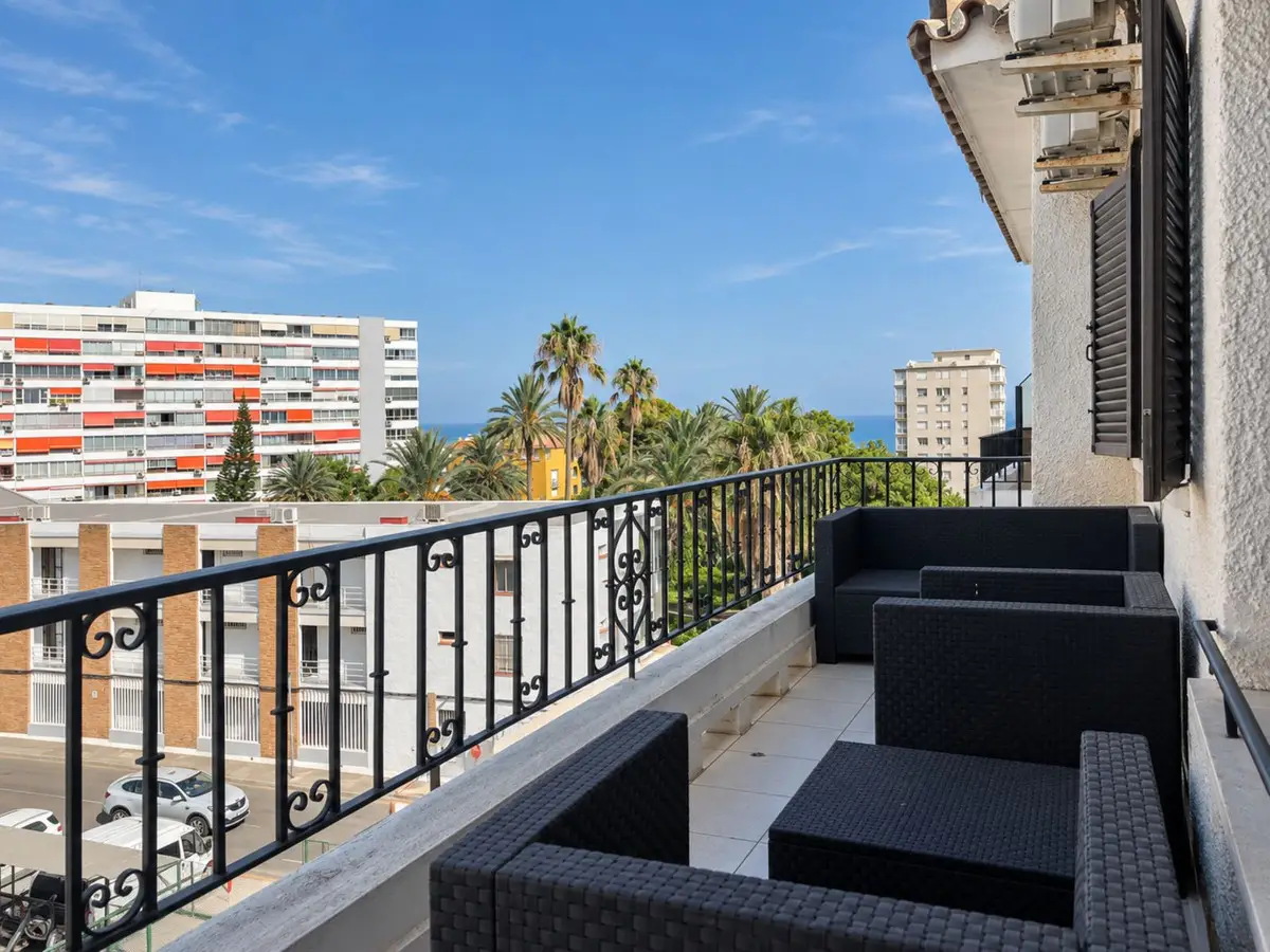 Middle Floor Apartment for sale in Benalmadena — photo 1