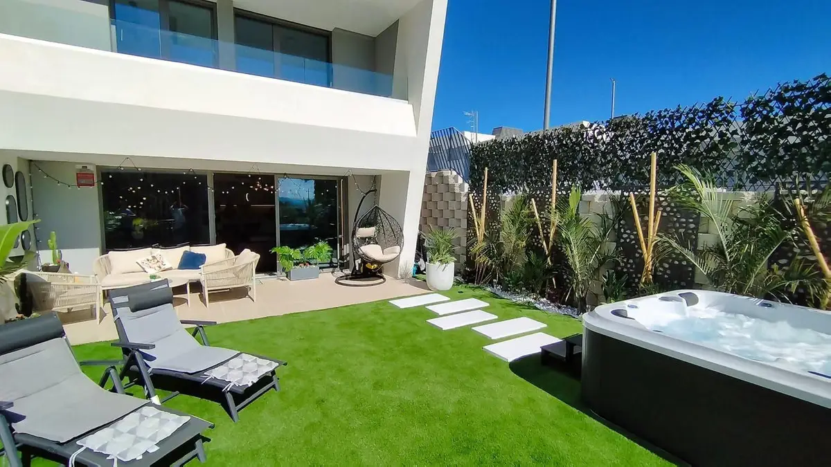 Semi-Detached House for sale in Mijas — photo 1