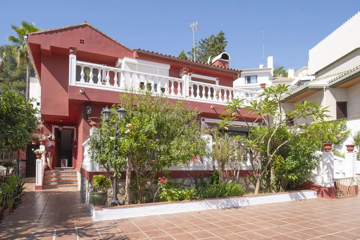 Detached Villa for sale in Cerrado de Calderón — photo 1