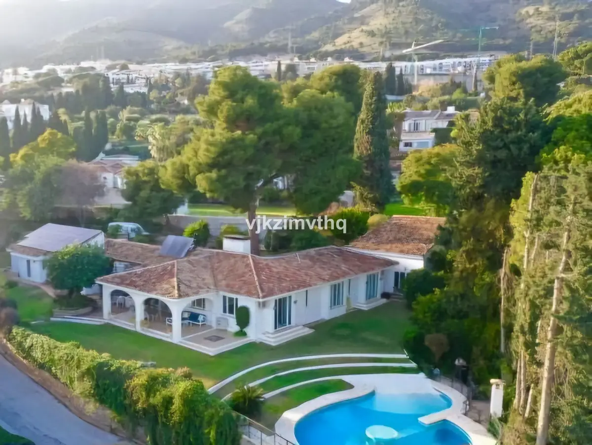 Detached Villa for sale in Benalmadena Pueblo — photo 1
