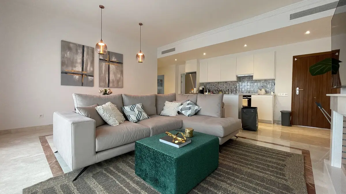 Middle Floor Apartment for sale in El Paraiso — photo 1