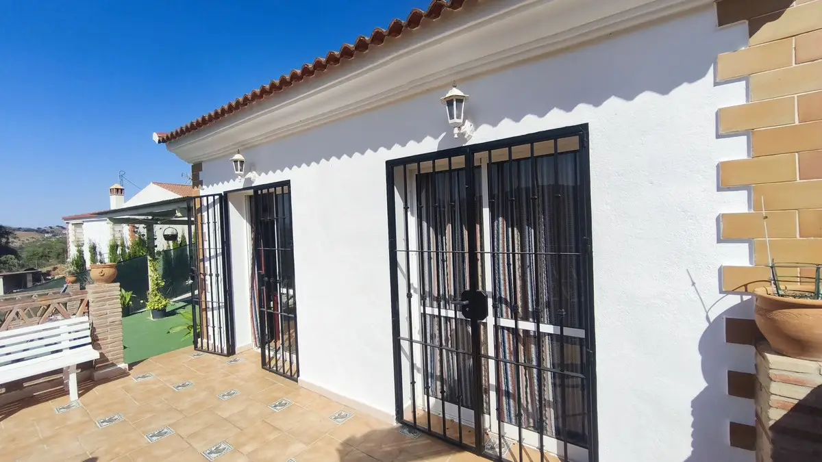 Finca - Cortijo for sale in Monda — photo 1