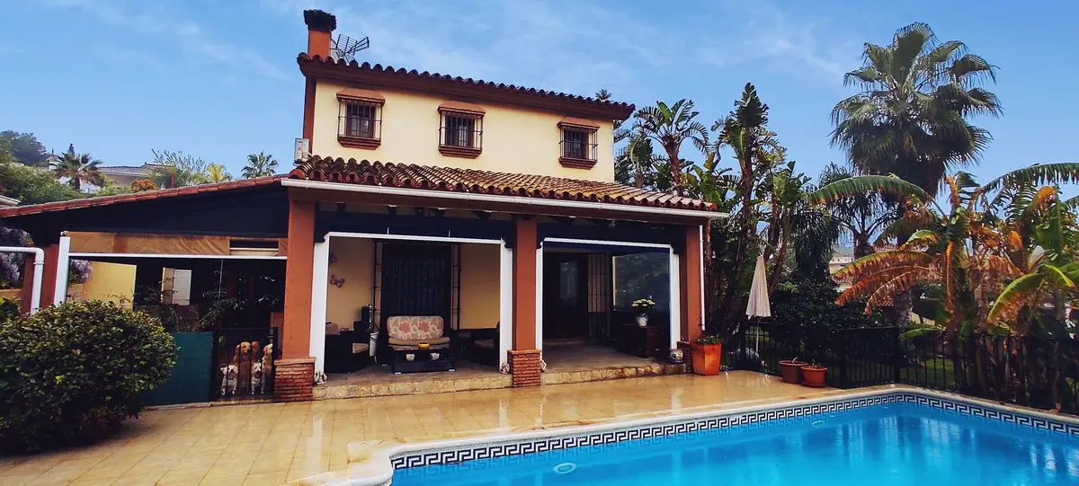 Detached Villa for sale in Alhaurín el Grande — photo 1