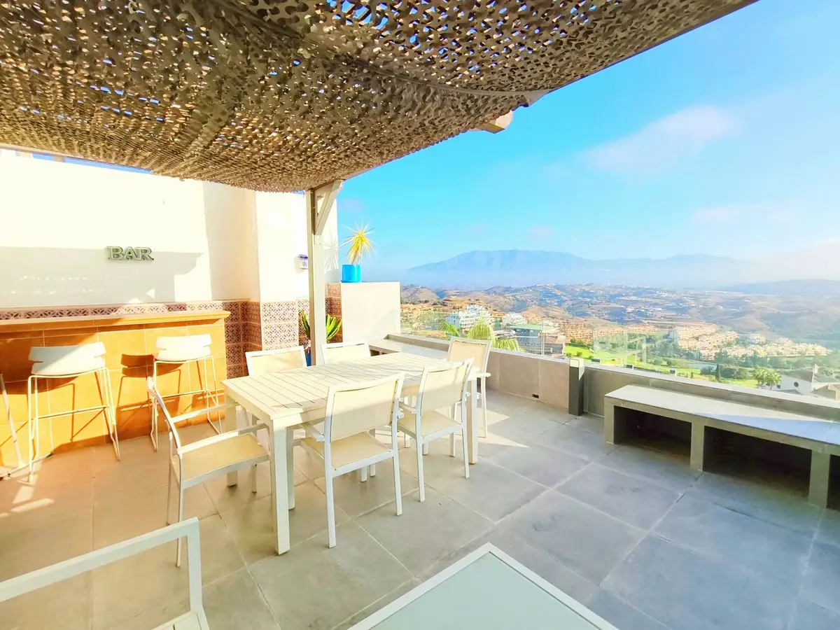Penthouse for sale in Calanova Golf — photo 1