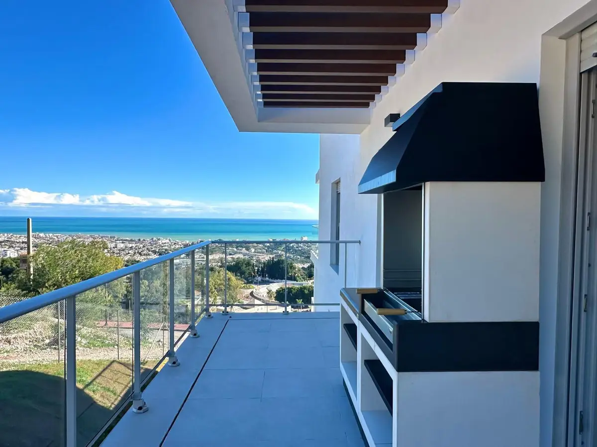 Top Floor Apartment for sale in Benalmadena — photo 1