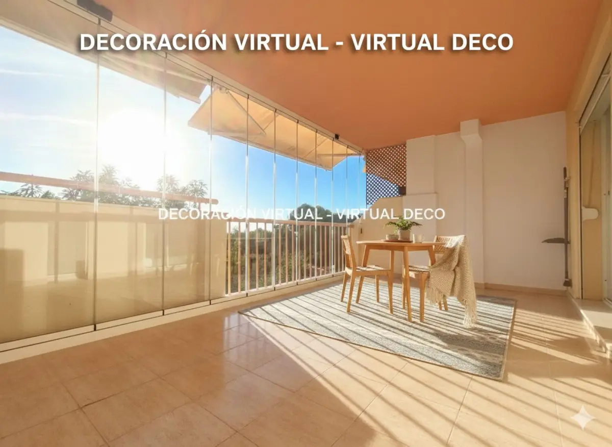 Middle Floor Apartment for sale in Calahonda — photo 1