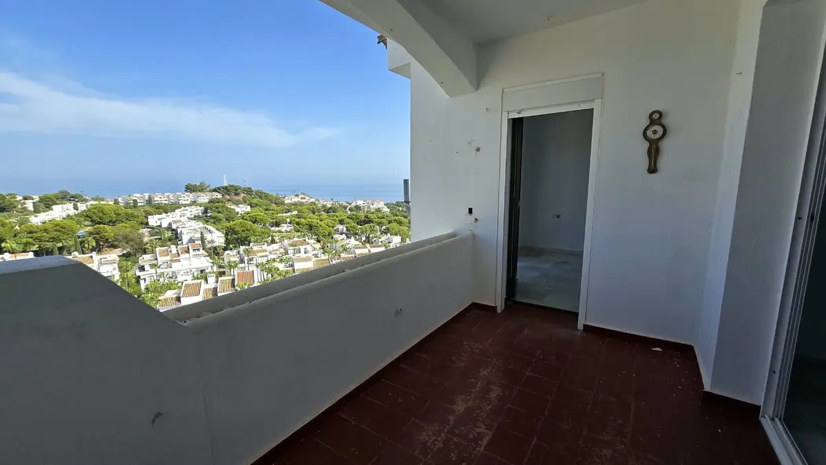 Top Floor Apartment for sale in Riviera del Sol — photo 1
