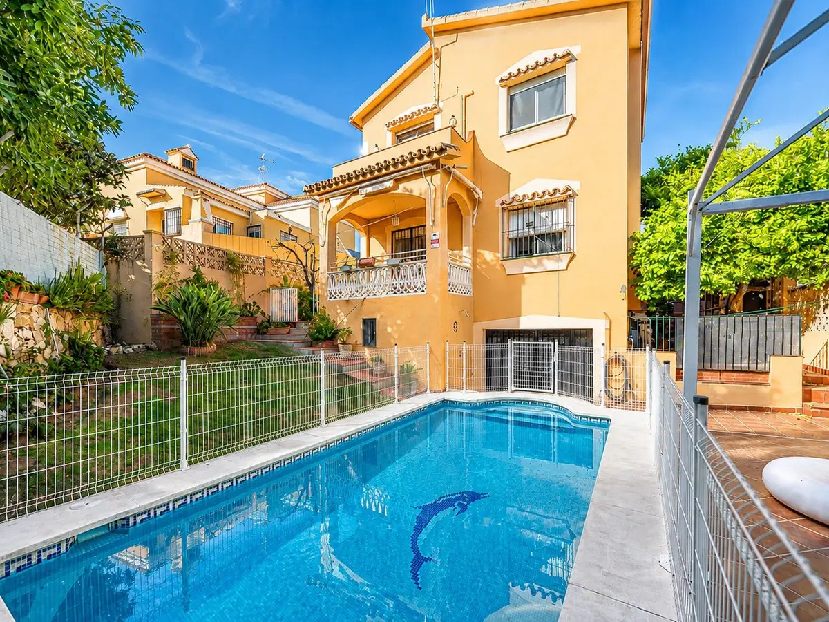Detached Villa for sale in Marbella — photo 1
