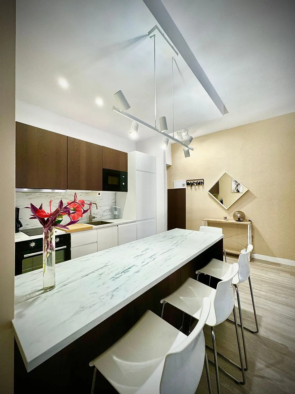 Middle Floor Apartment for sale in Calahonda — photo 1