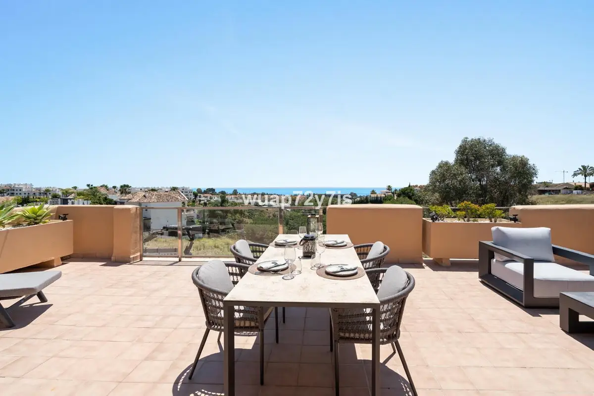 Penthouse for sale in Selwo — photo 1