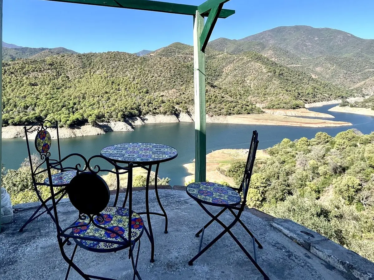 Detached Villa for sale in Istán — photo 1