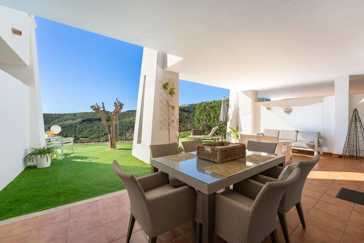 Ground Floor Apartment for sale in Casares — photo 1