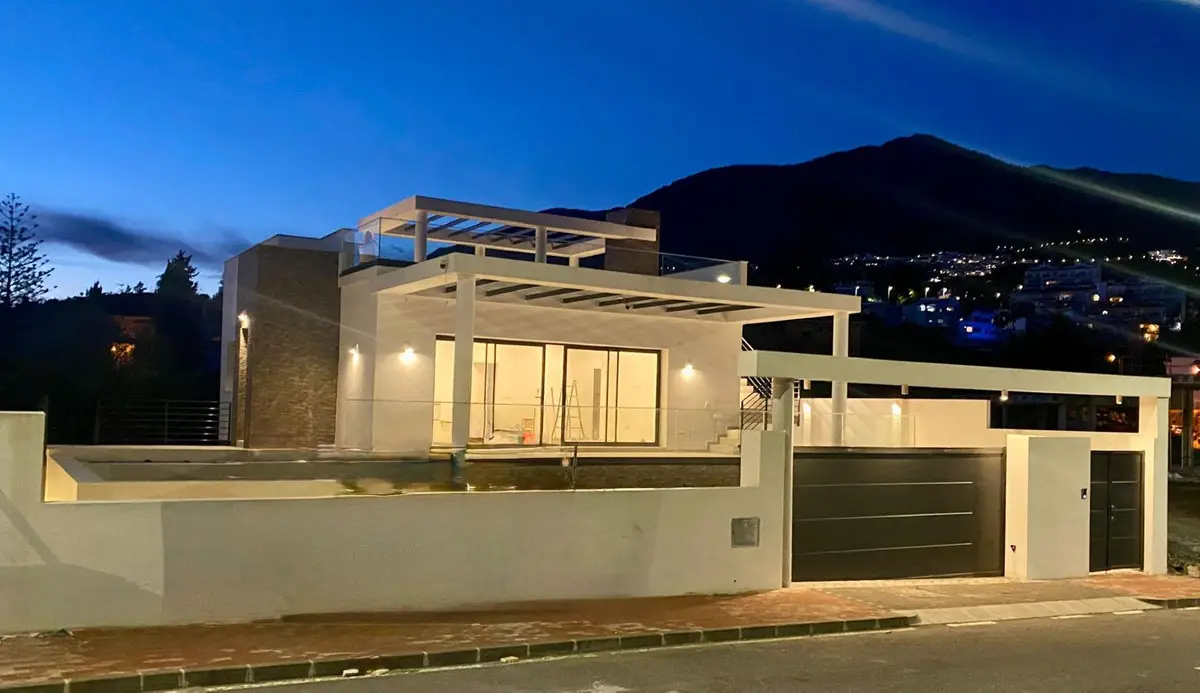 Detached Villa for sale in Mijas — photo 1