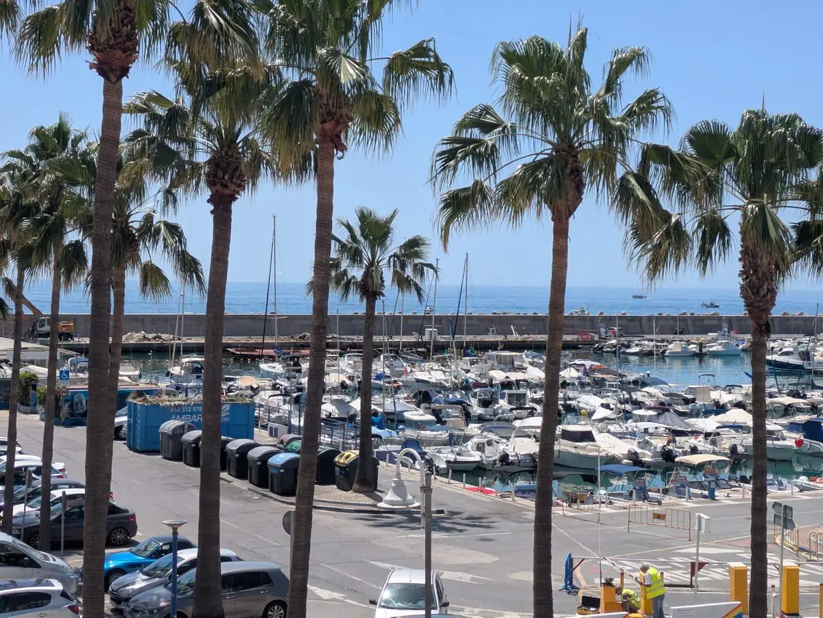 Penthouse for sale in Benalmadena — photo 1
