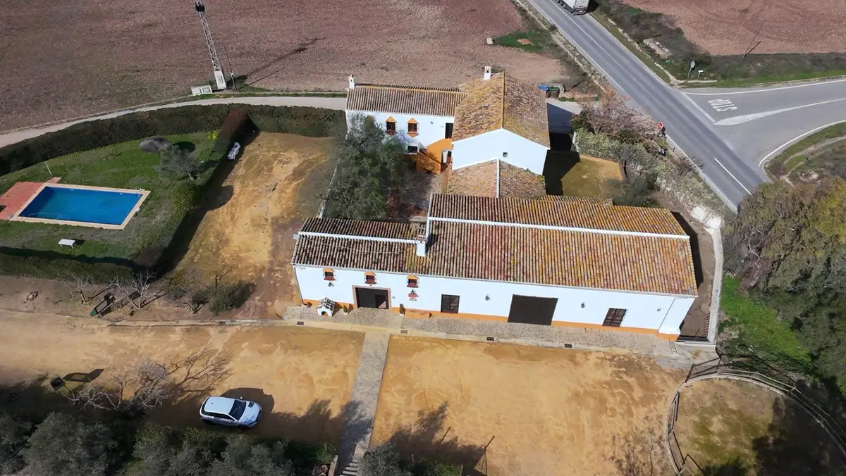 Finca - Cortijo for sale in Teba — photo 1