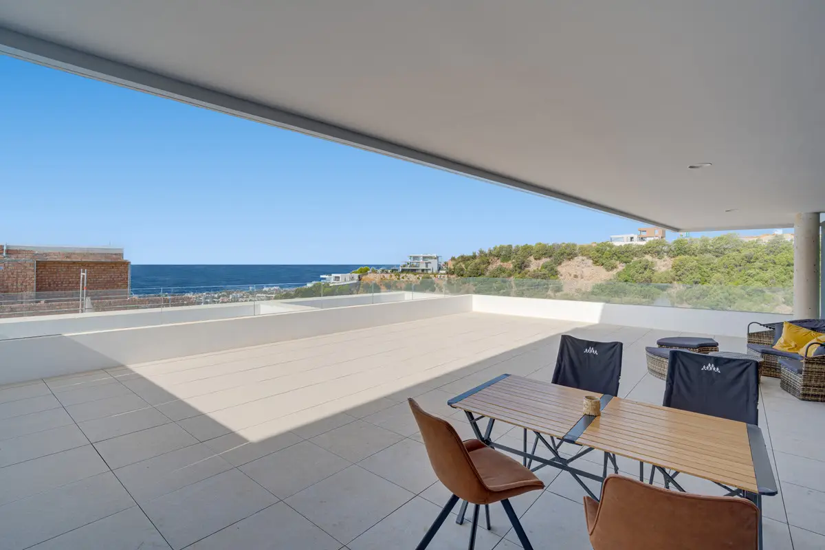 Apartamento Planta Media en venta en Altos de los Monteros — foto 1