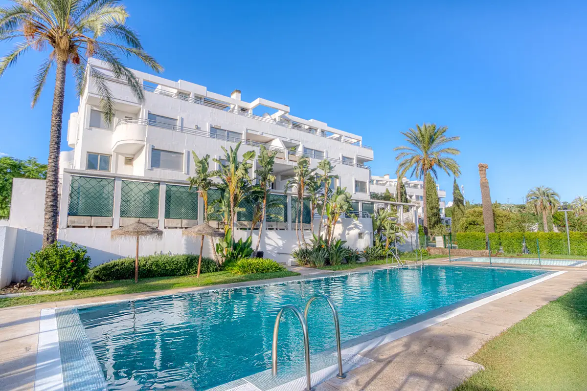 Penthouse for sale in La Cala de Mijas — photo 1