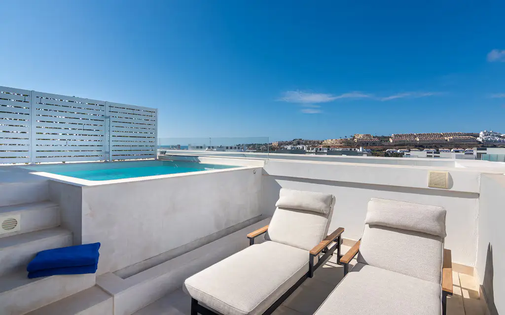 Townhouse for sale in La Cala de Mijas — photo 1