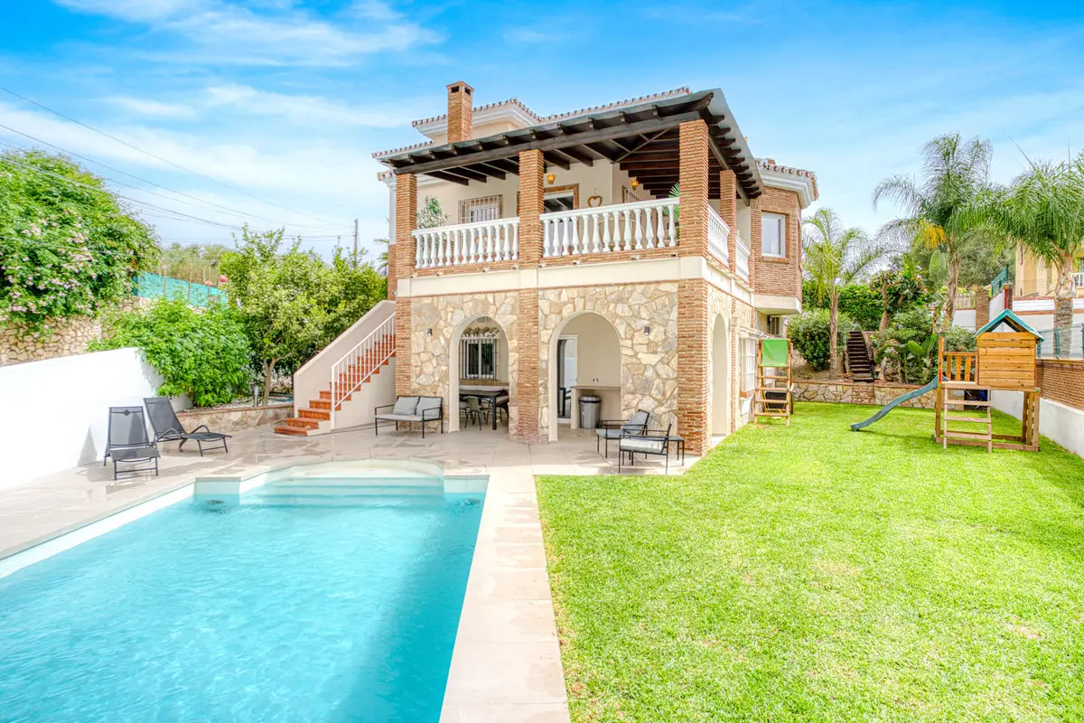 Detached Villa for sale in Mijas — photo 1