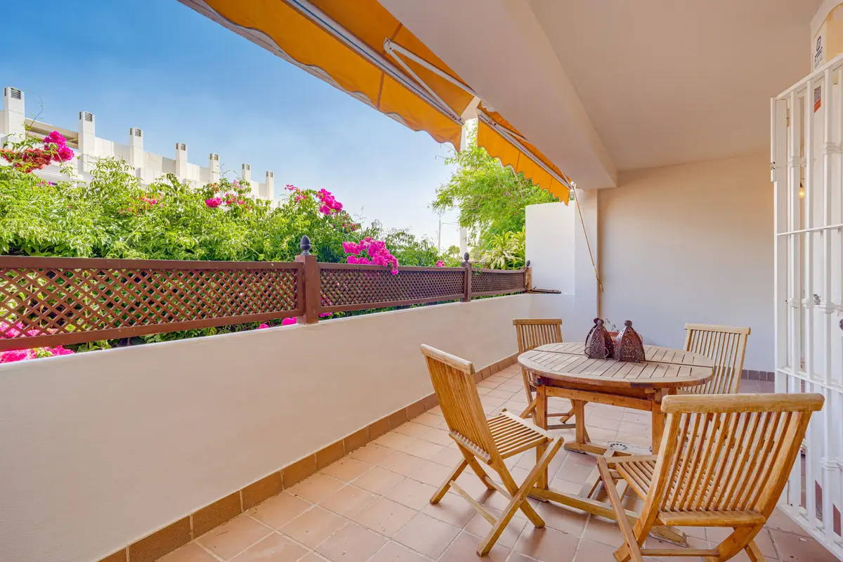 Ground Floor Apartment for sale in The Golden Mile — photo 1