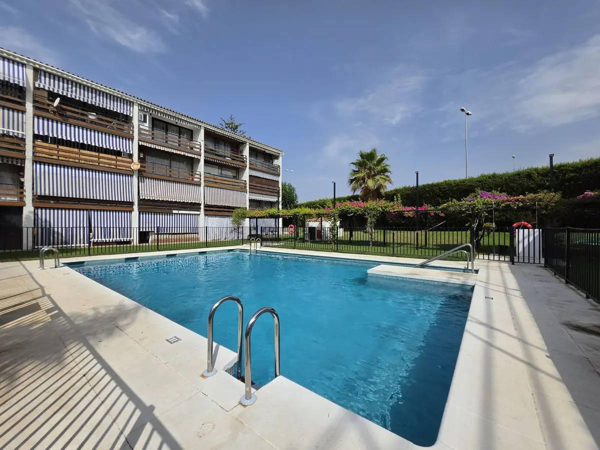 Penthouse for sale in Cortijo Blanco — photo 1