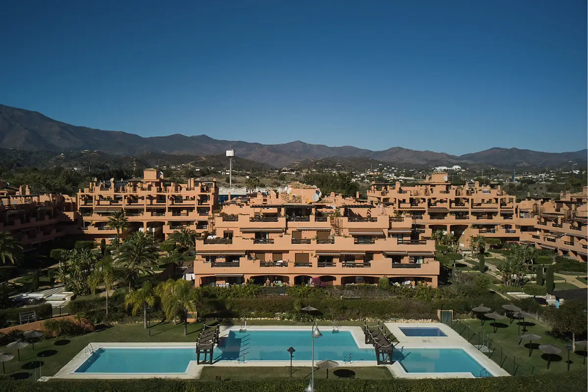 Penthouse Duplex for sale in Estepona — photo 1