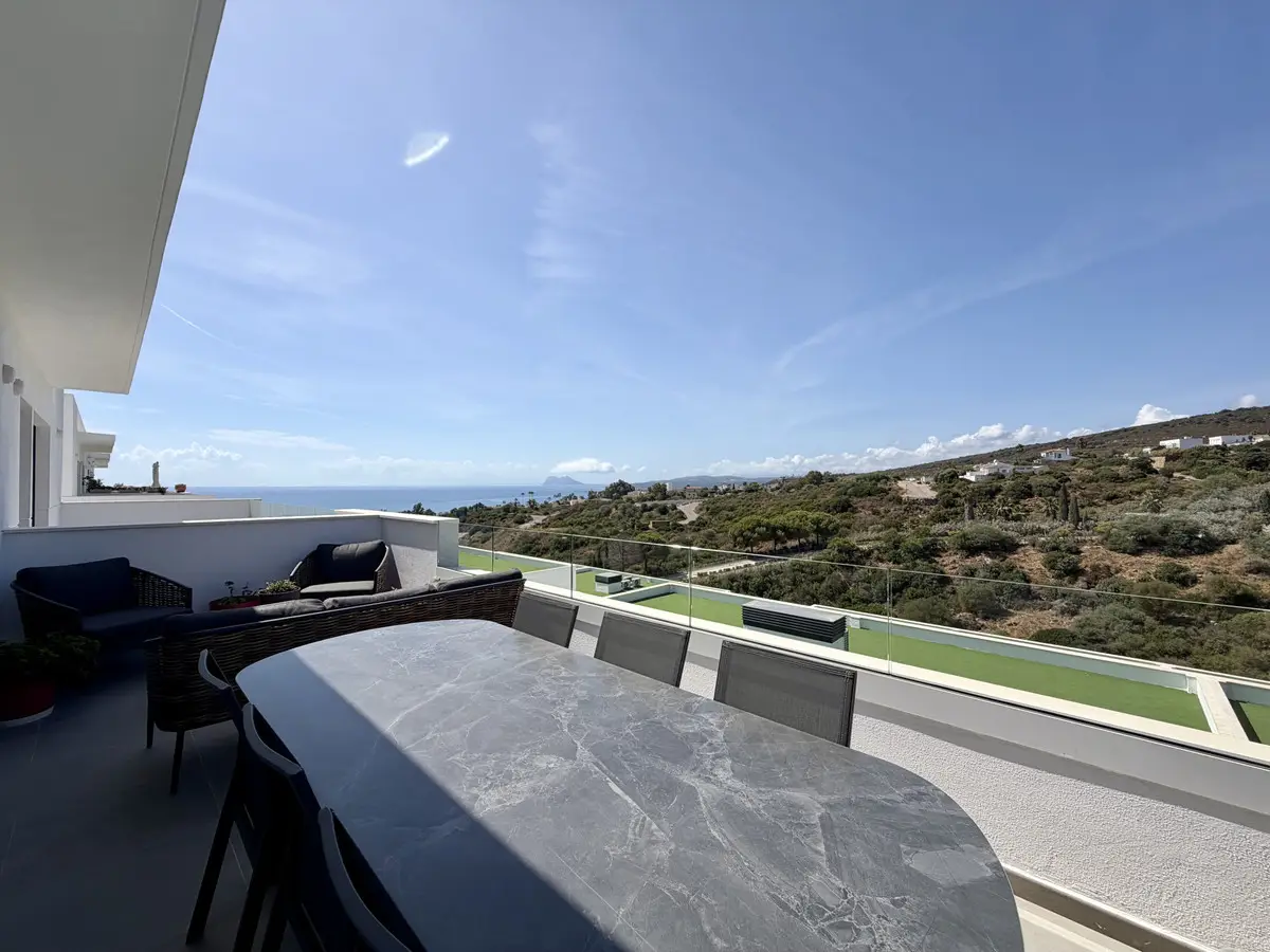 Duplex for sale in Manilva — photo 1