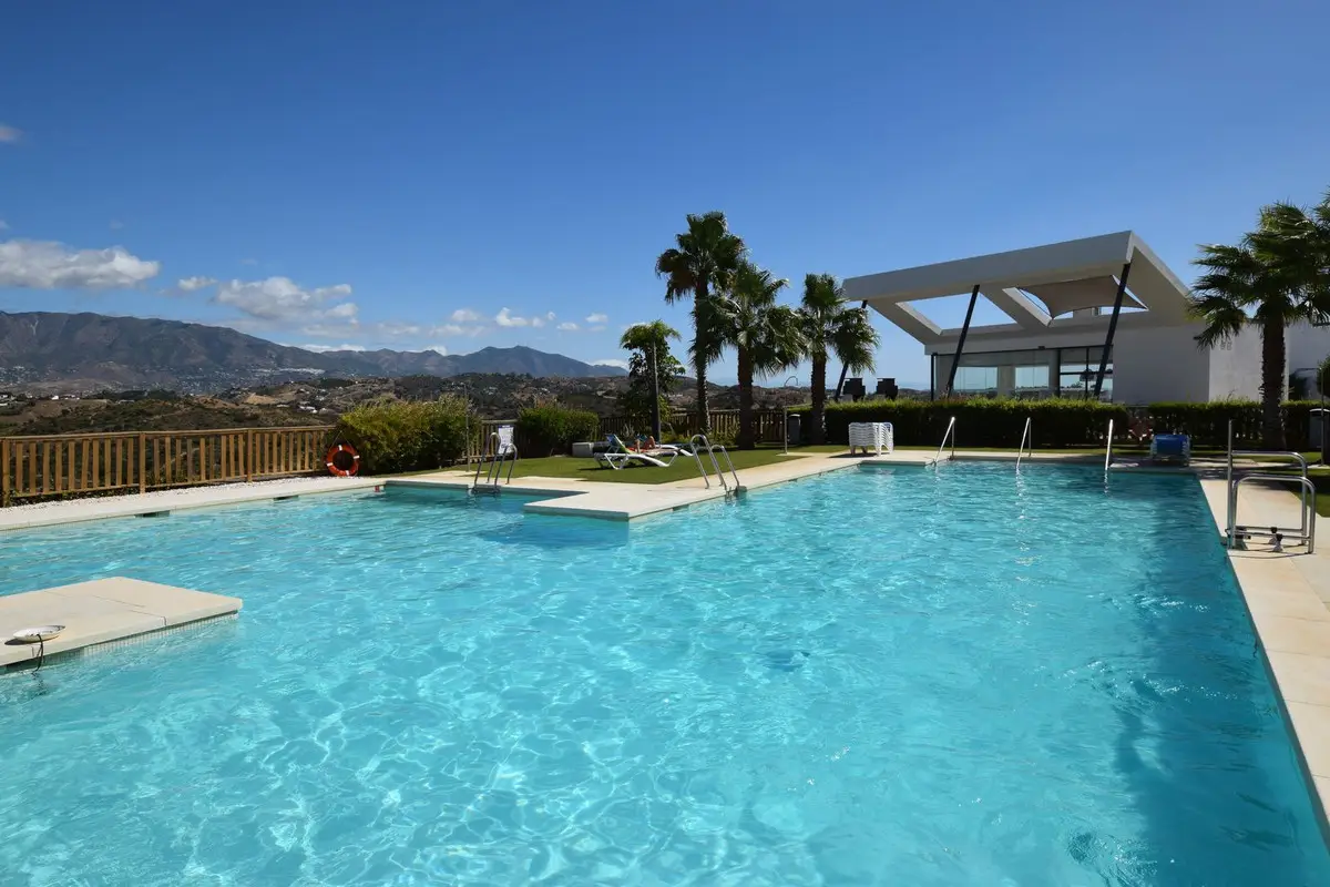 Ground Floor Apartment for sale in La Cala de Mijas — photo 1